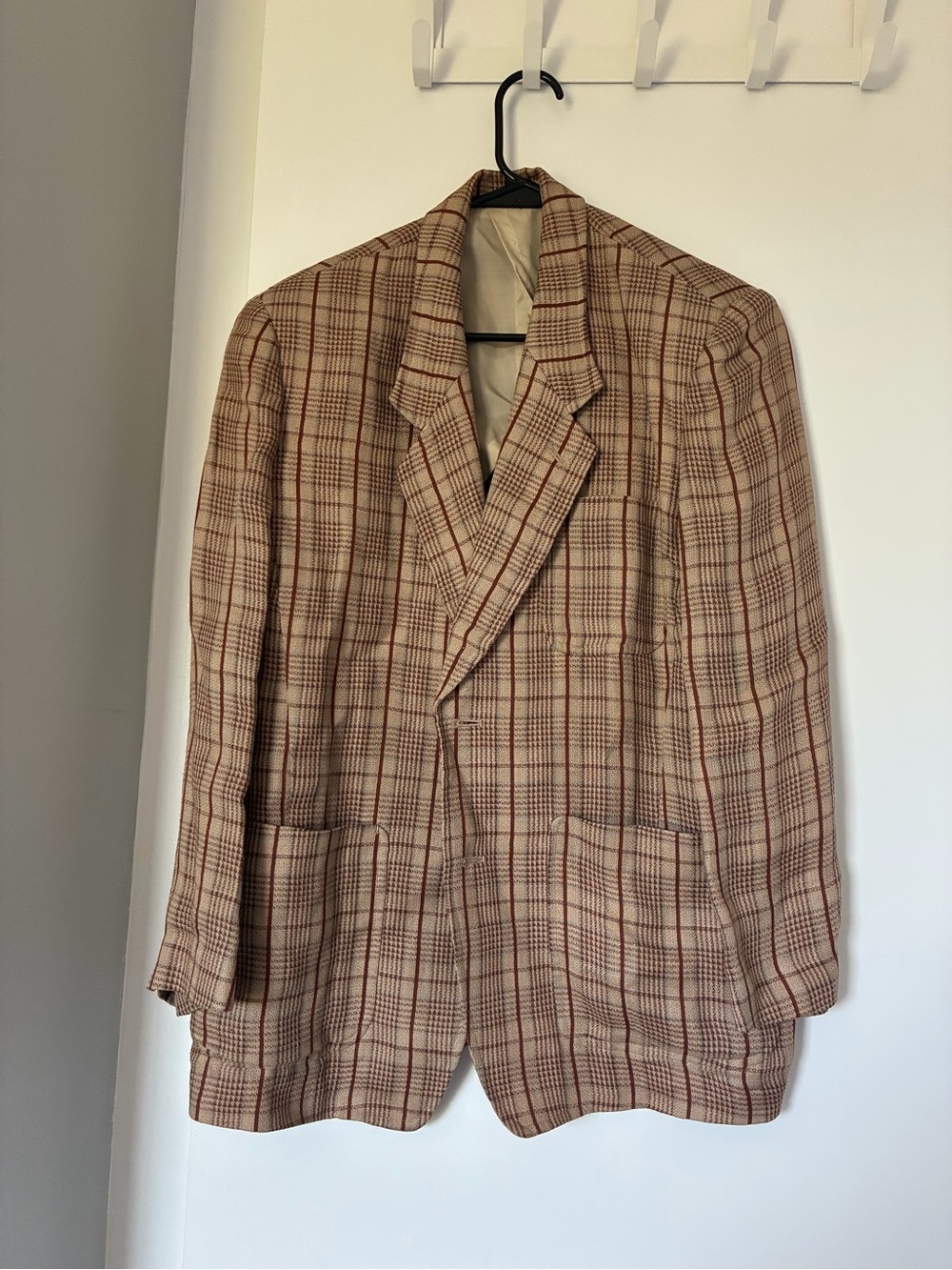Classic Plaid Men's Blazer in Beige and Brown Matsuda